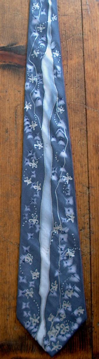 Foto: Hedvábná kravata modrá cesta